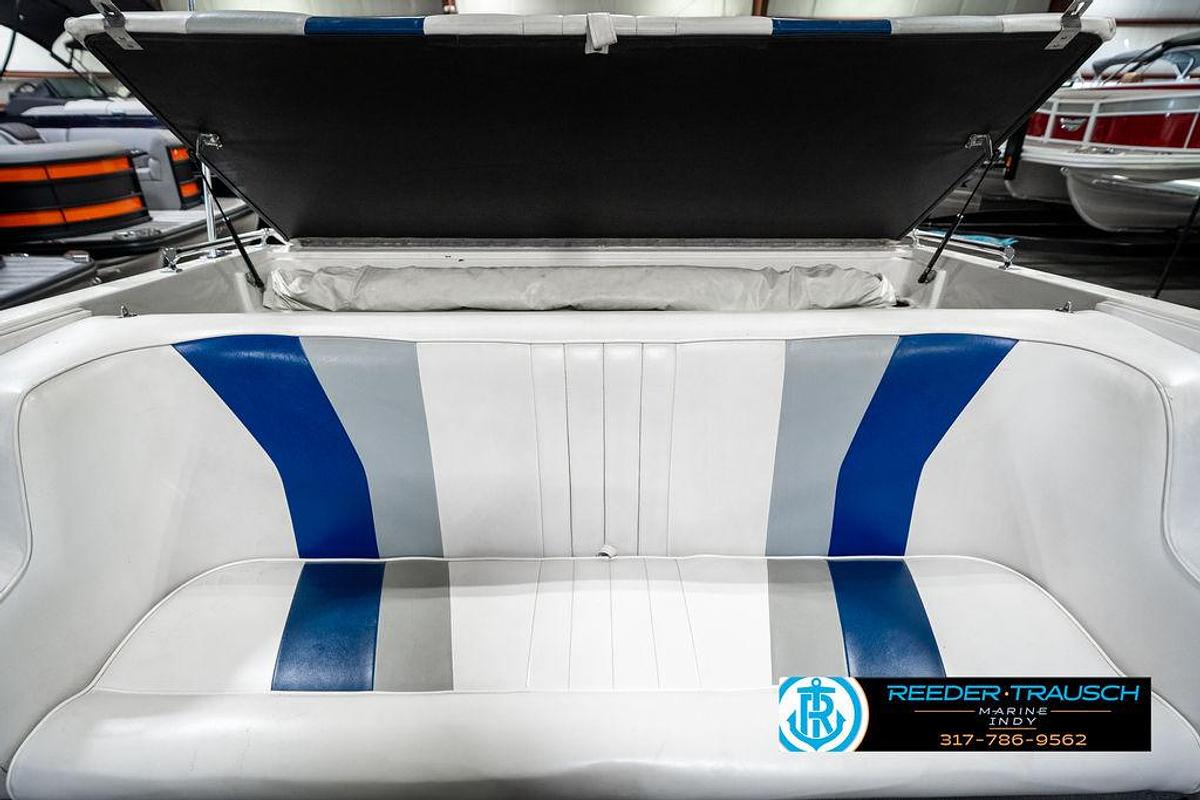 Used 1990 Rinker 206 Captiva