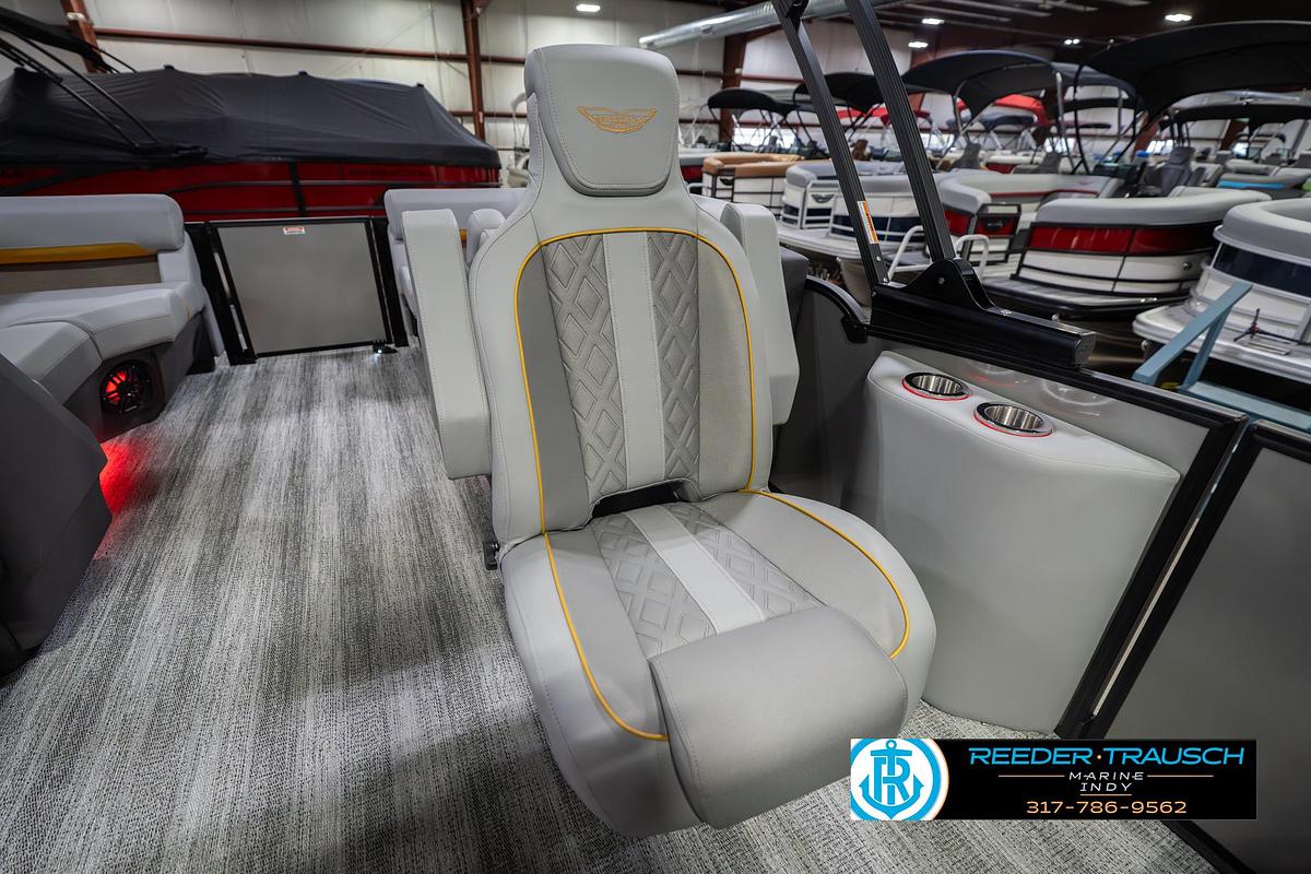 2026 Bennington 22 MFB