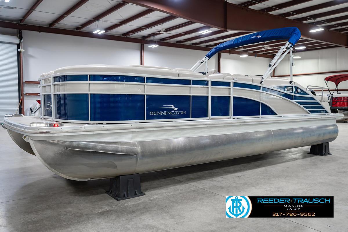 Used 2016 Bennington 2375 RSB
