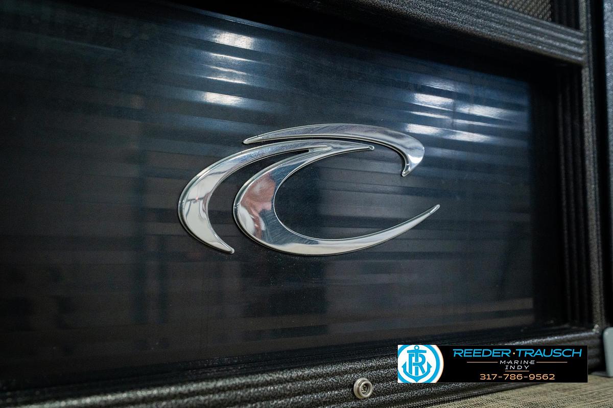Used 2016 Crest 250 SLR2