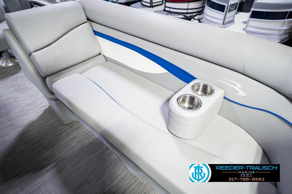 Used 2021 Bennington 22 SVSR