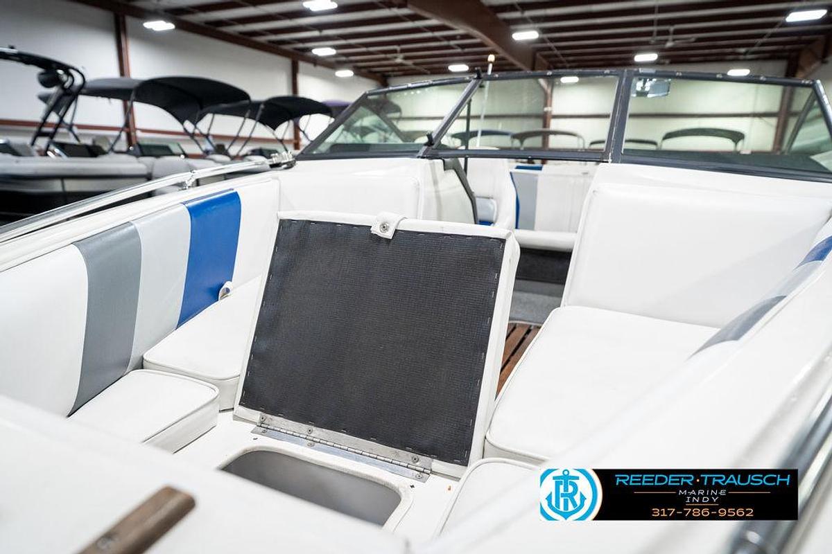 Used 1990 Rinker 206 Captiva