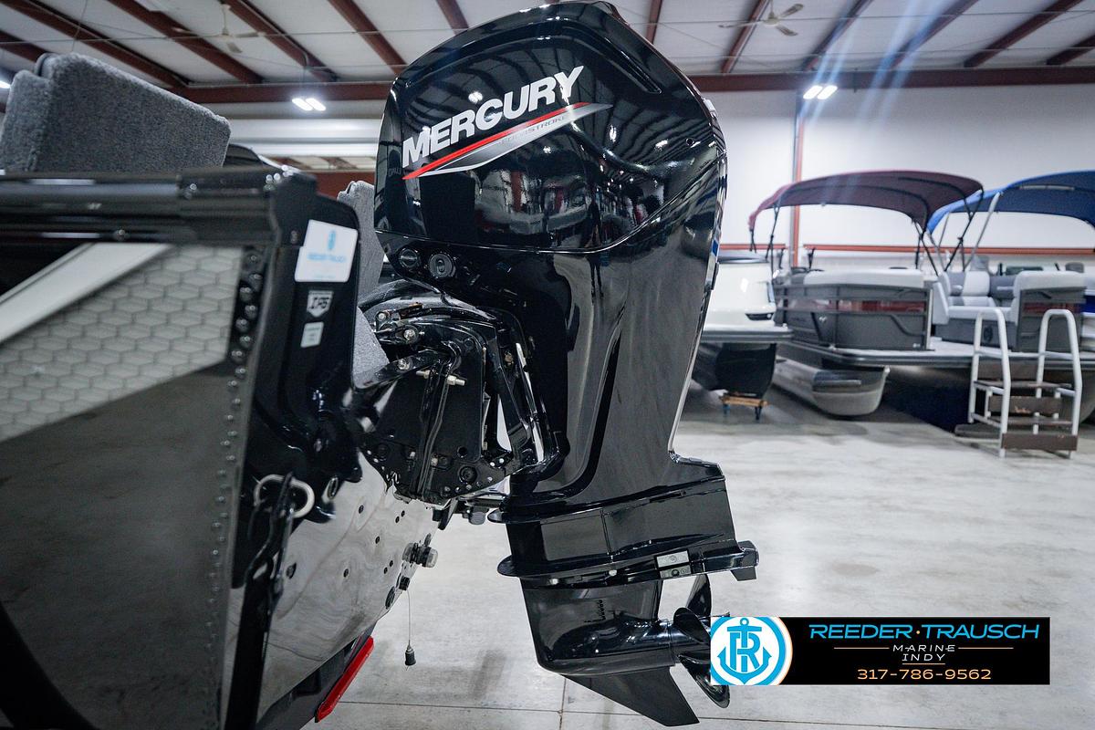 2026 Lund 1775 Impact XS