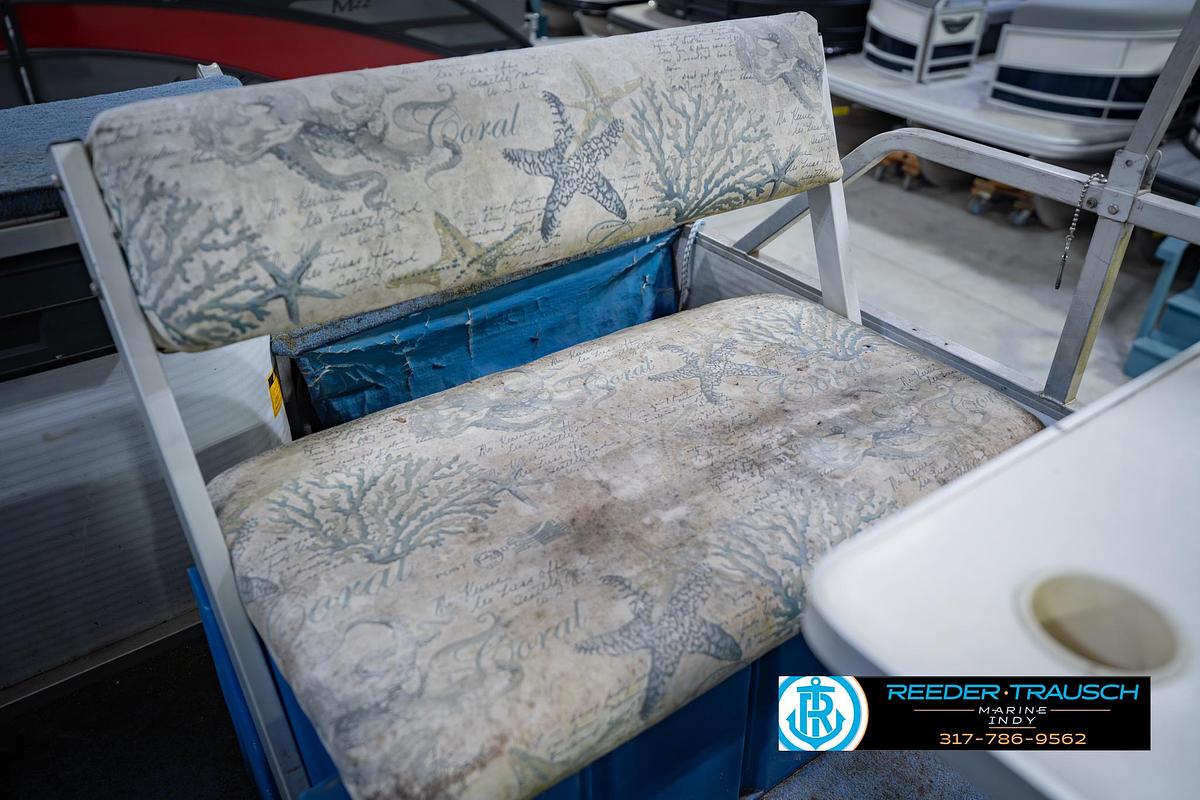 Used 1994 Godfrey SW 180 BT