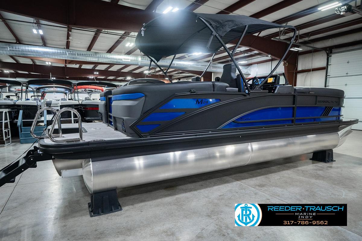 2027 Bennington 24 MFB