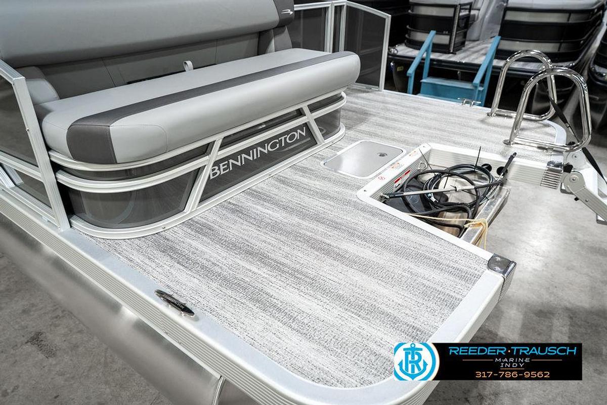 2025 Bennington 21 SLJ