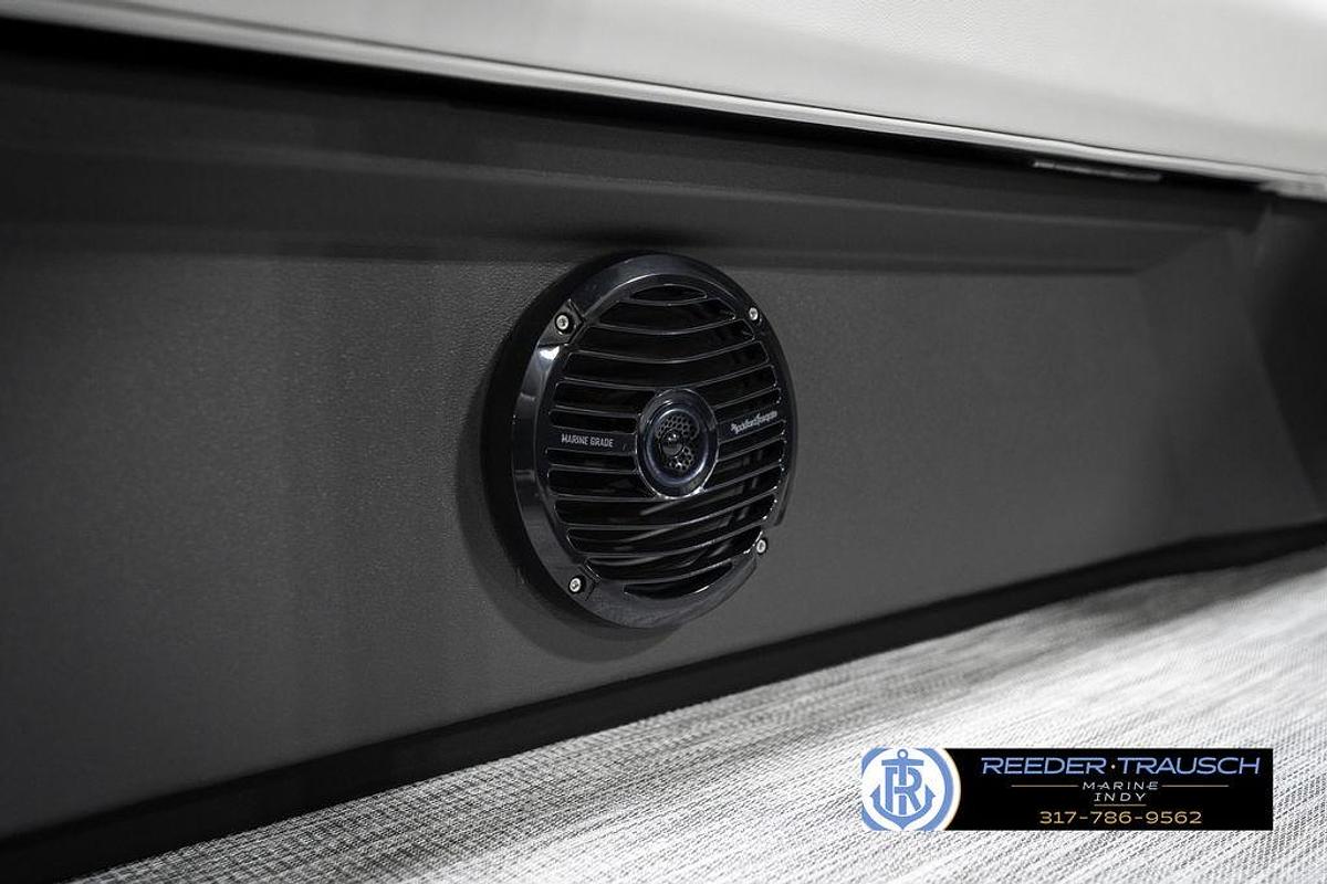 2025 Bennington 22 SSR