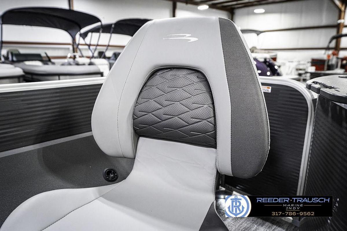 2025 Bennington 21 SS