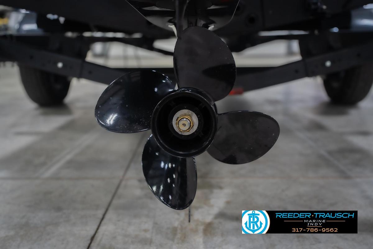 2026 Lund 1775 Adventure Sport