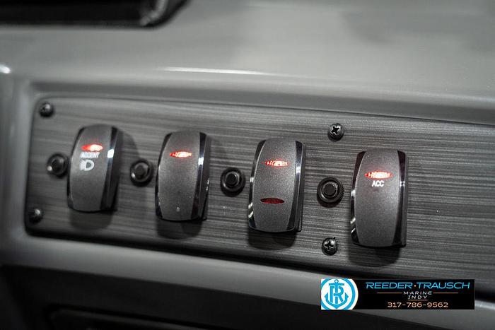 2025 Bennington 21 SSB