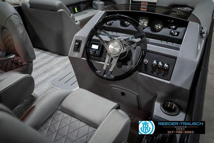 2025 Bennington 23 LPD