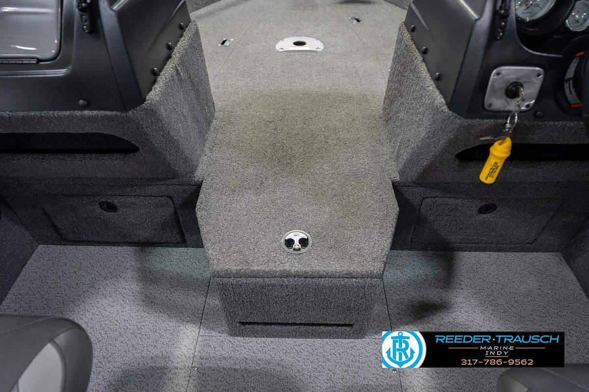 Used 2023 Lund 1875 Impact XS