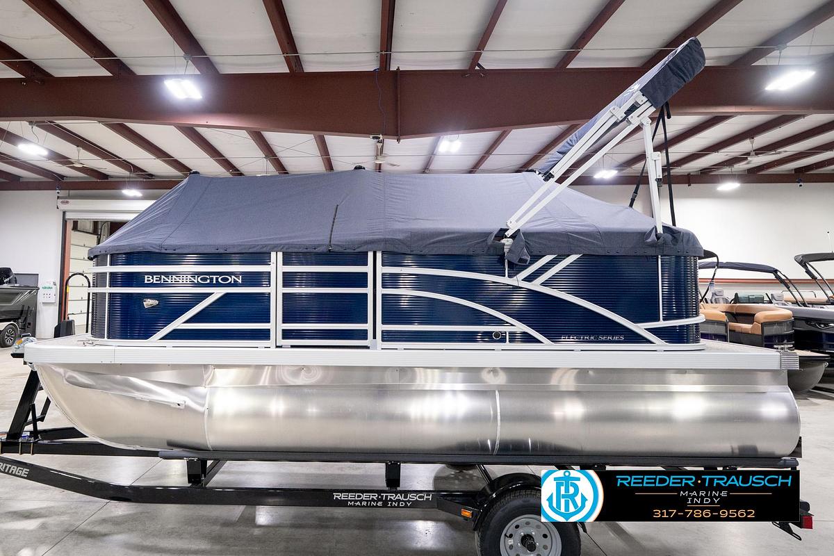 2026 Bennington 168 SF