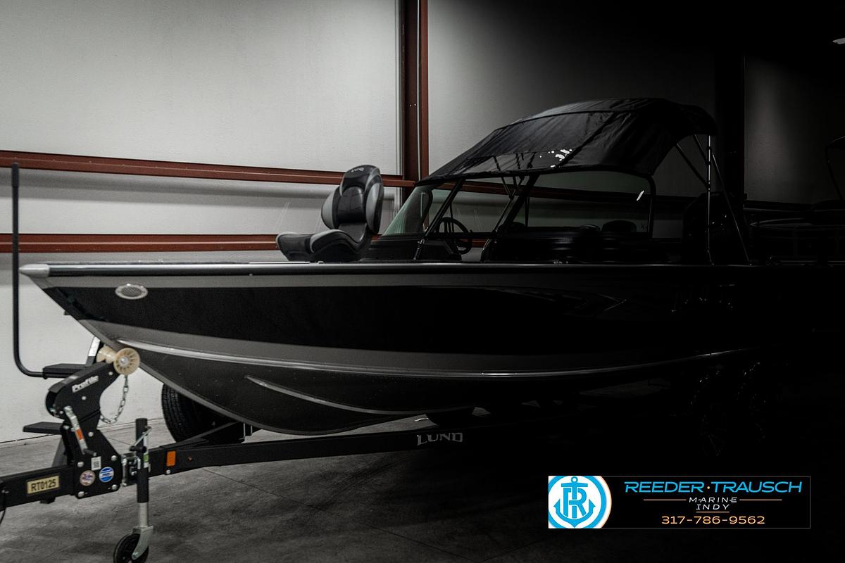 2025 Lund 2075 Impact XS