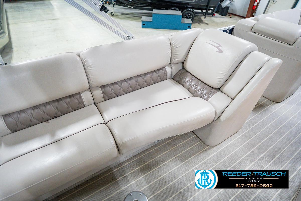 Used 2016 Bennington 2375 RSB