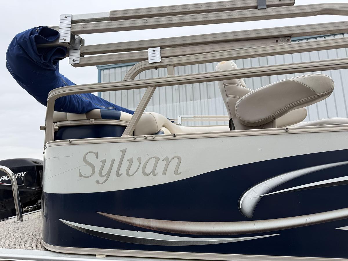 Used 2008 Sylvan 8520 Mirage Cruise R