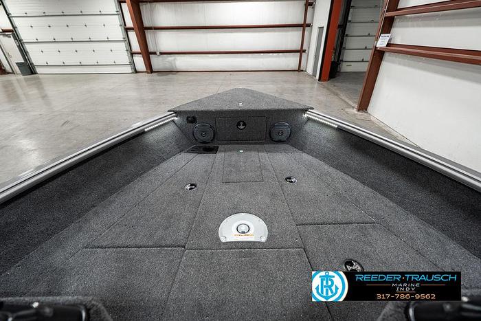 2025 Lund 1775 Impact XS