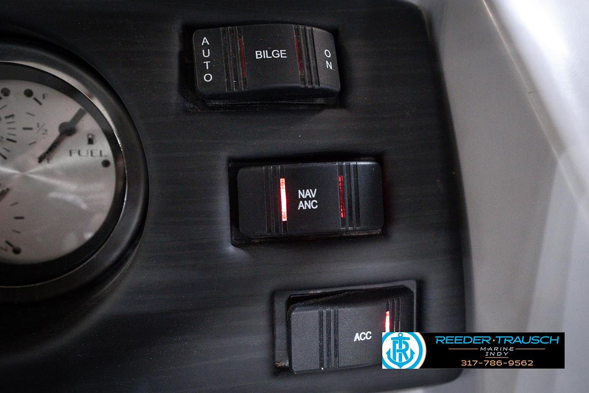 Used 2023 Bennington 23 SXSR