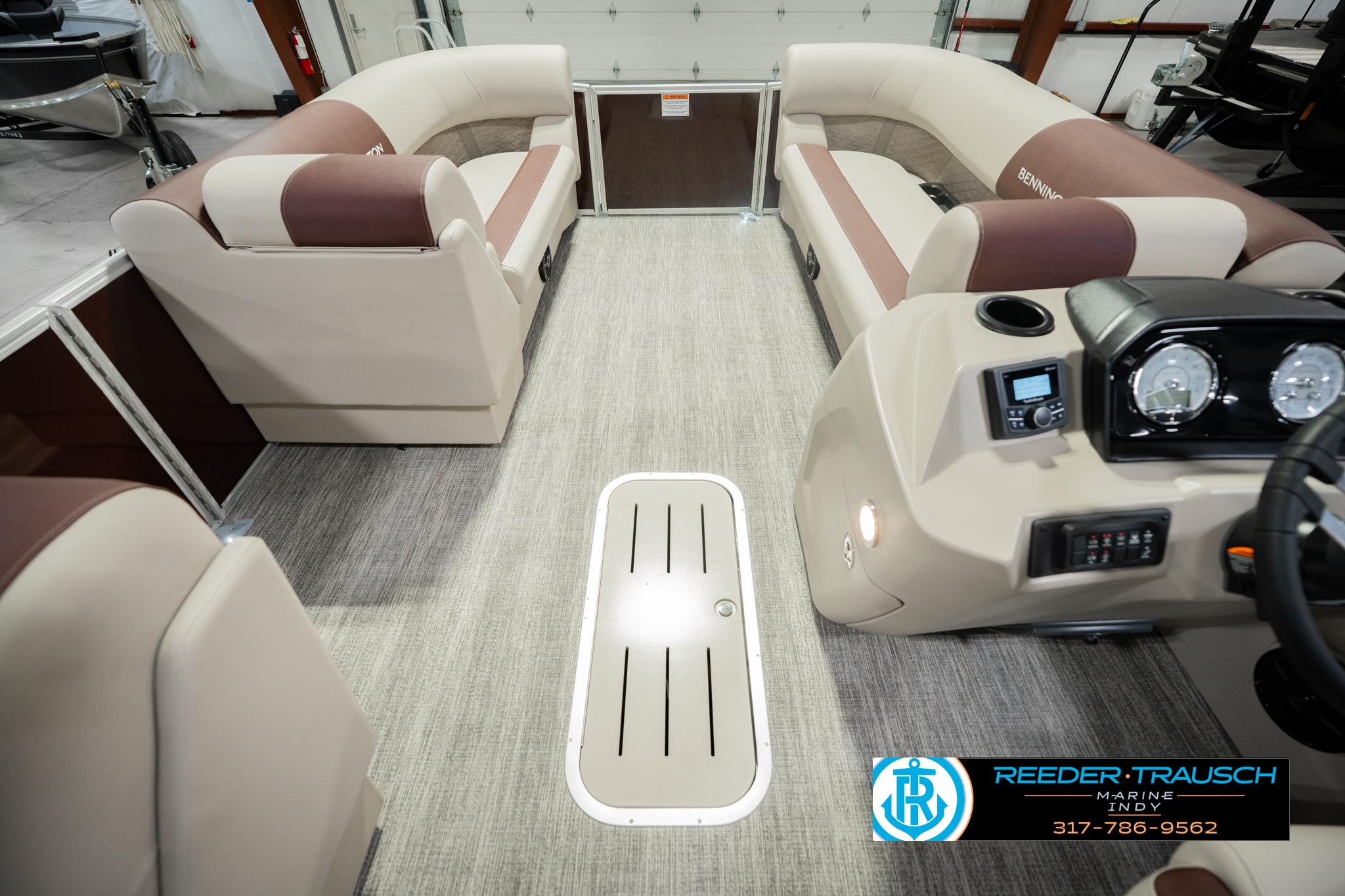 2027 Bennington 22 SLJ