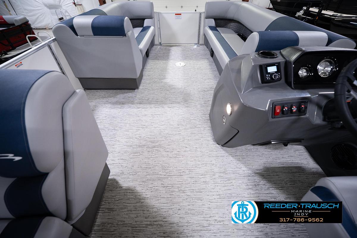 Used 2025 Bennington 22 SLS