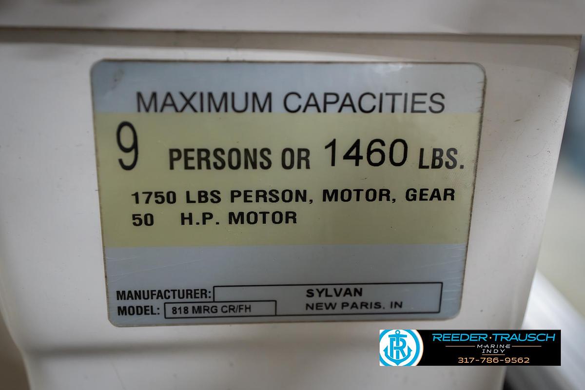 Used 2009 Sylvan 818 Mirage Fish