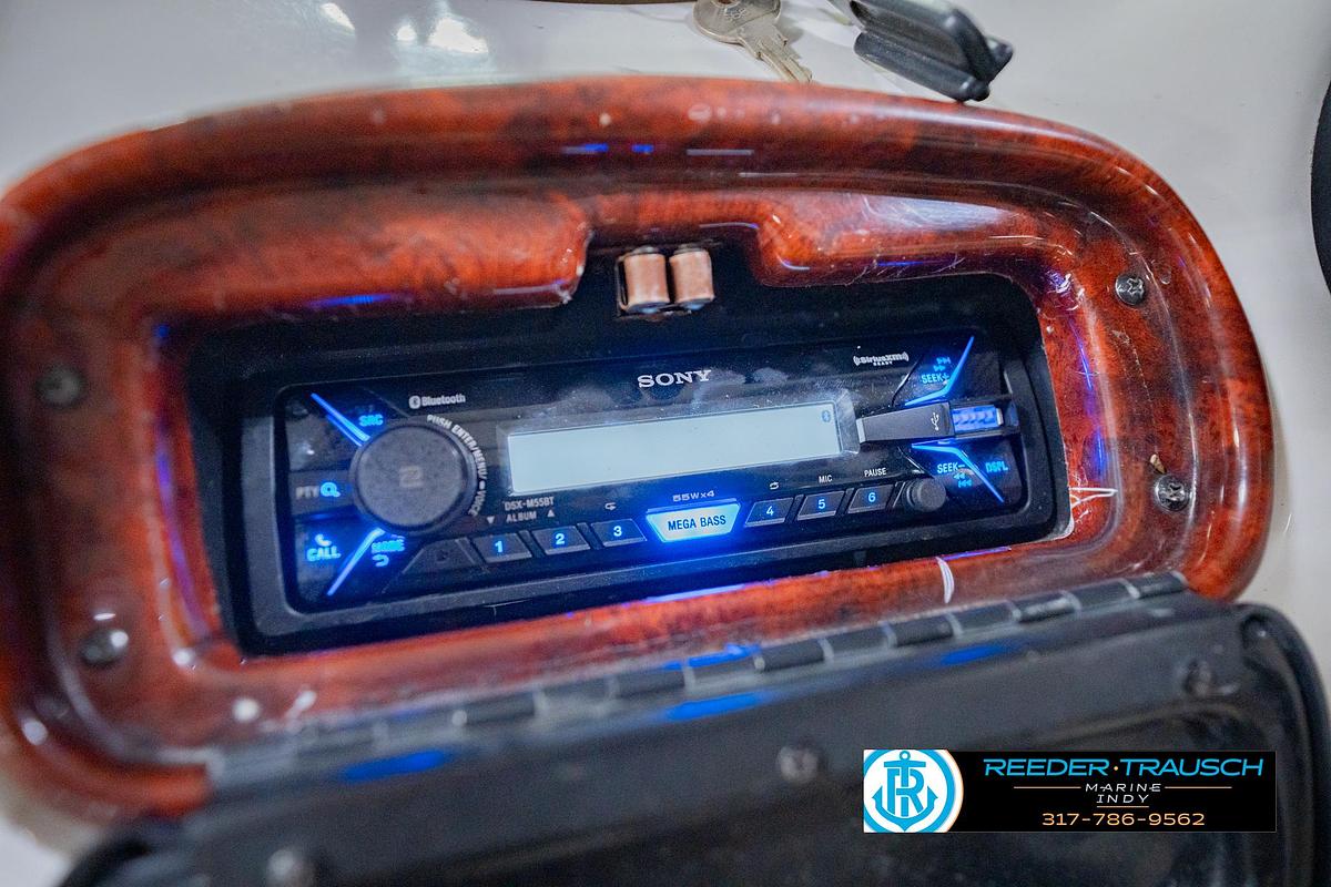 Used 2004 Tahoe 204I