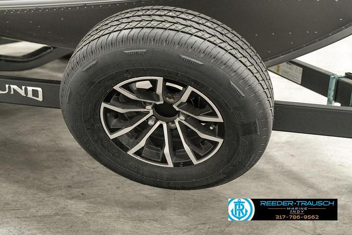 2025 Lund 1775 Impact XS