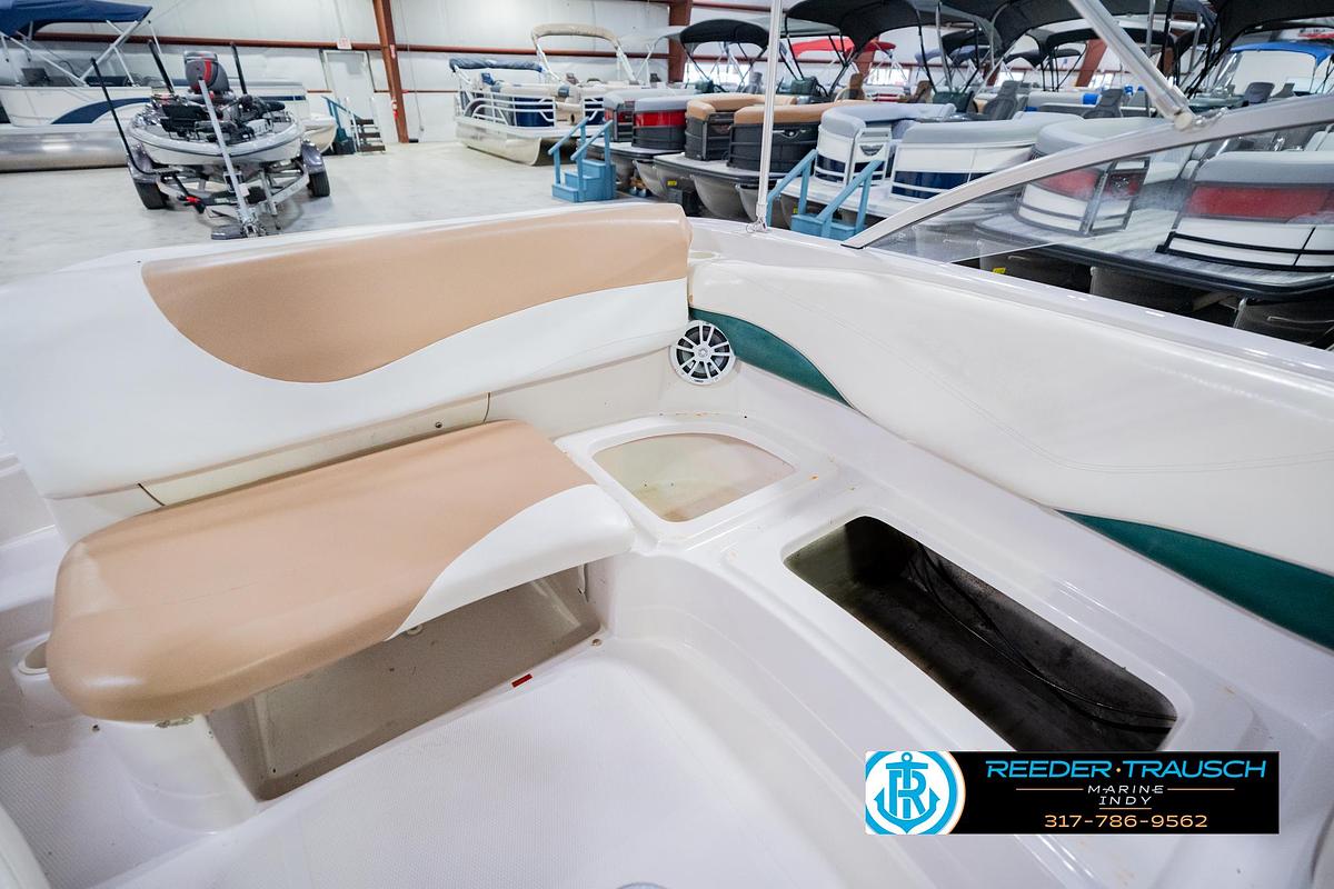 Used 2004 Tahoe 204I