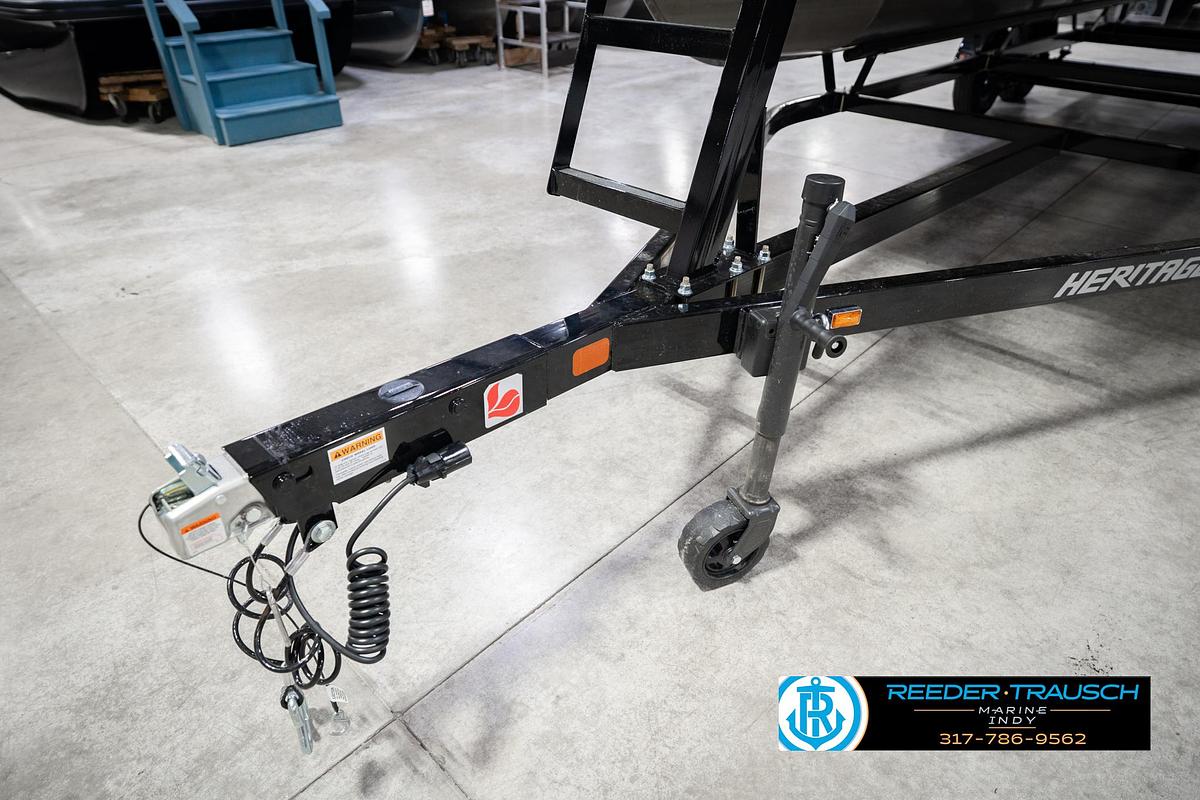 Used 2025 Bennington 22 SLS