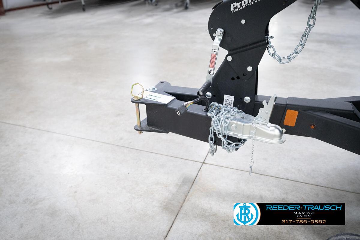 2026 Lund 1775 Impact XS