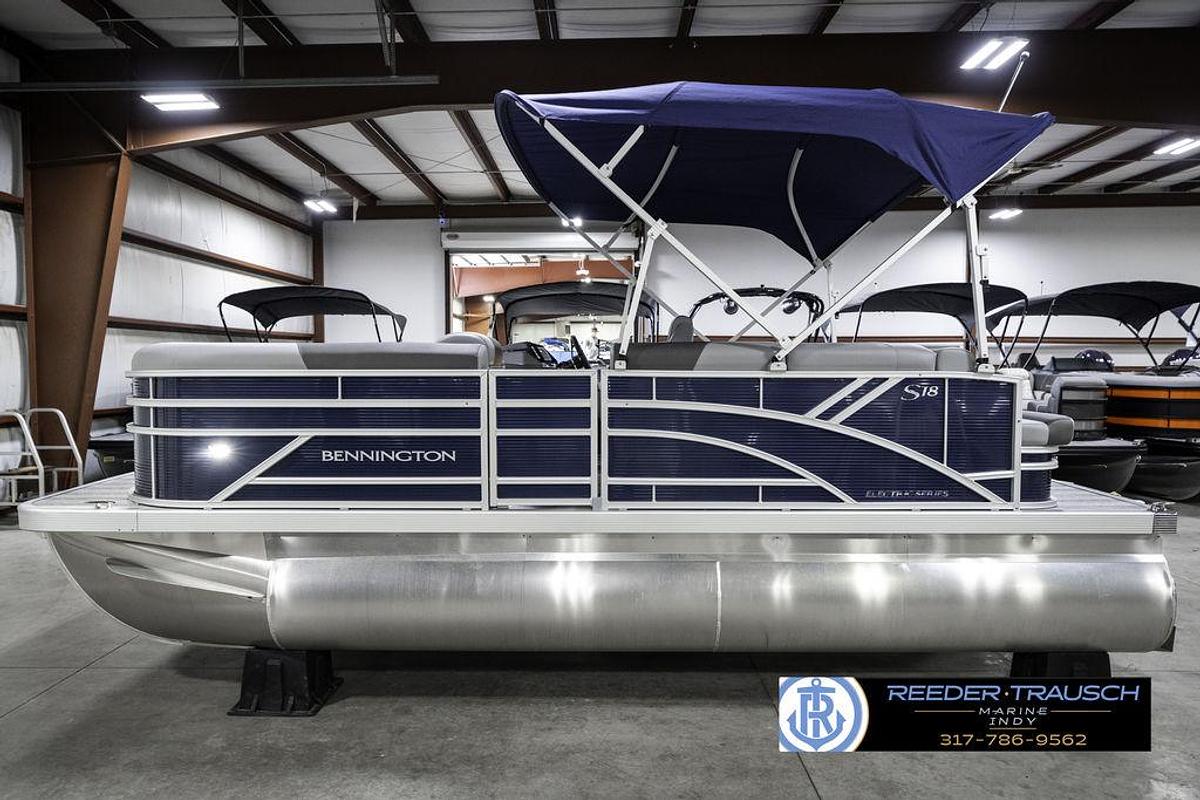 2025 Bennington 18 SLJ