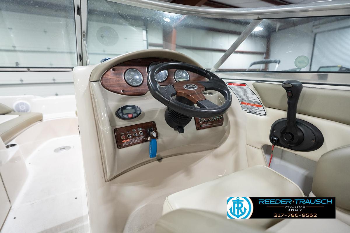 Used 2005 Sea Ray 200 Sun Deck