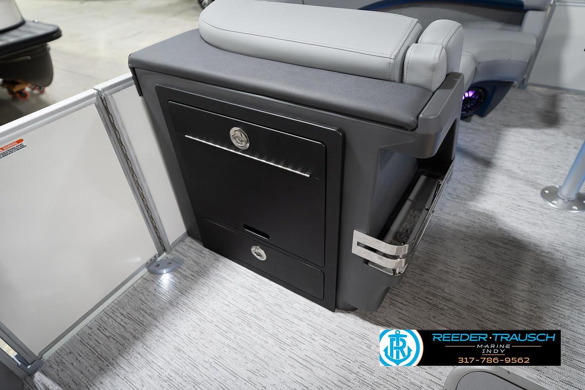 2026 Bennington 22 MFB