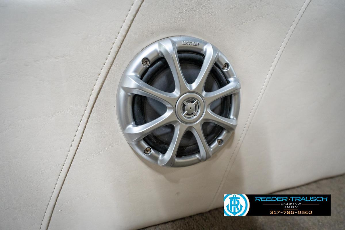 Used 2014 Bennington 2275 GCW