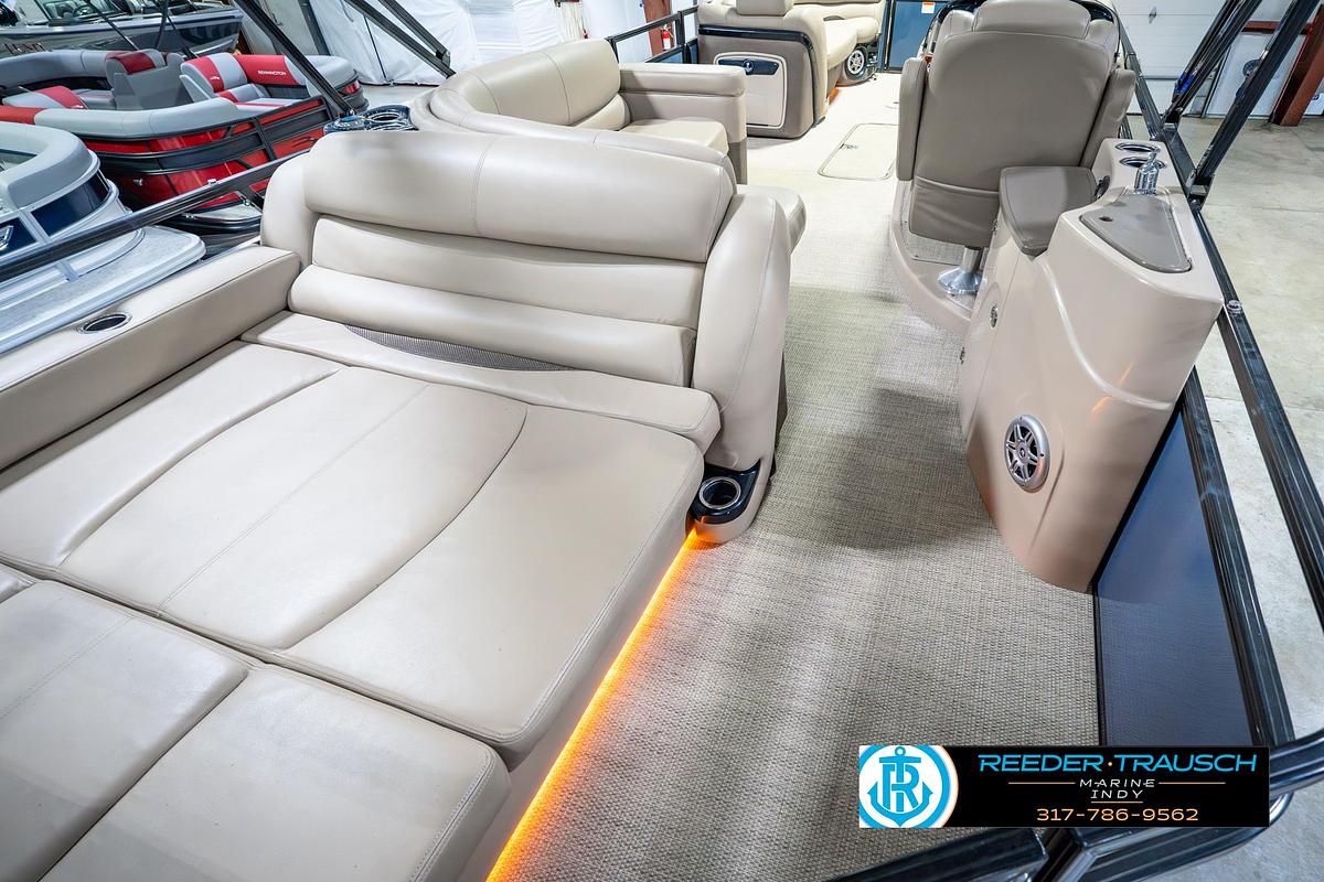 Used 2018 Regency 254 DL3