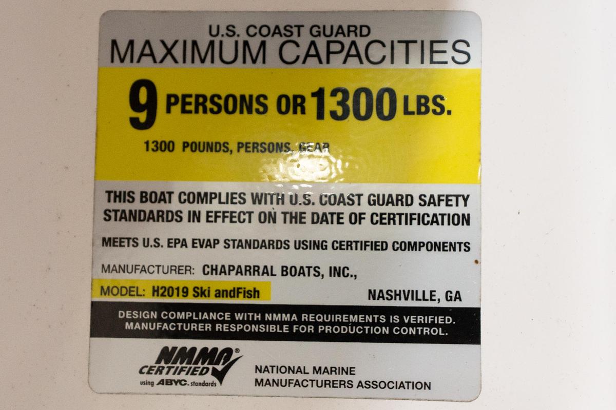 Used 2013 Chapparal 19 H20 F/S