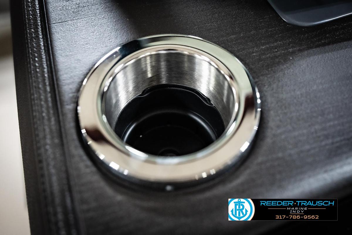 2026 Bennington 24 MFB