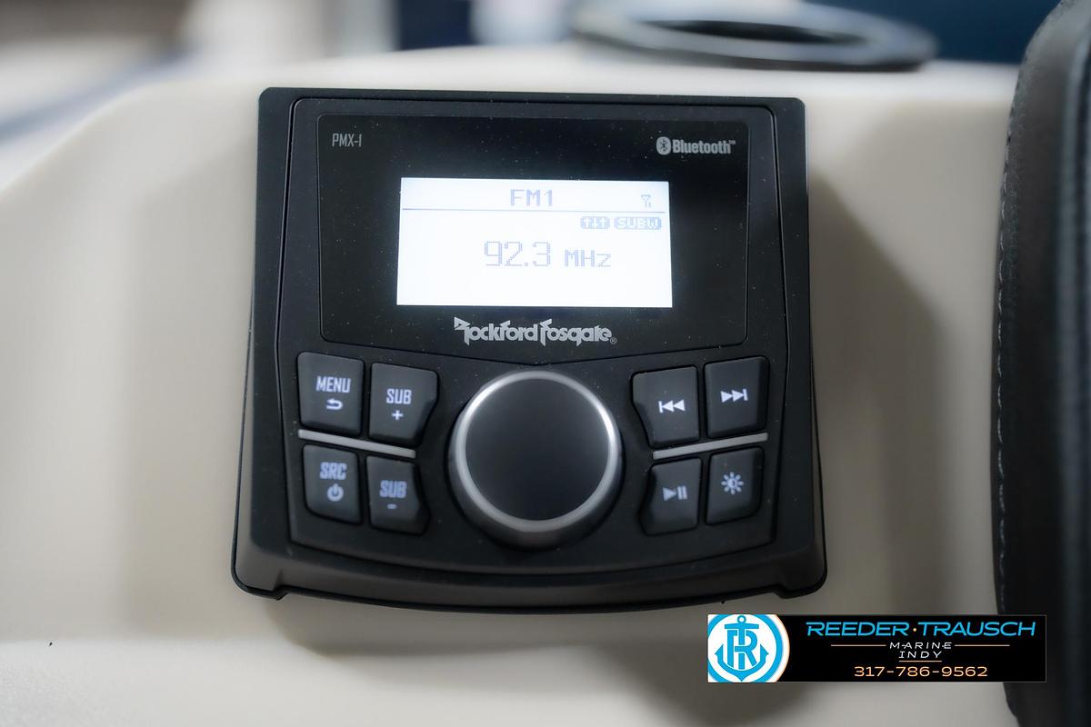 2026 Bennington 168 SLJ