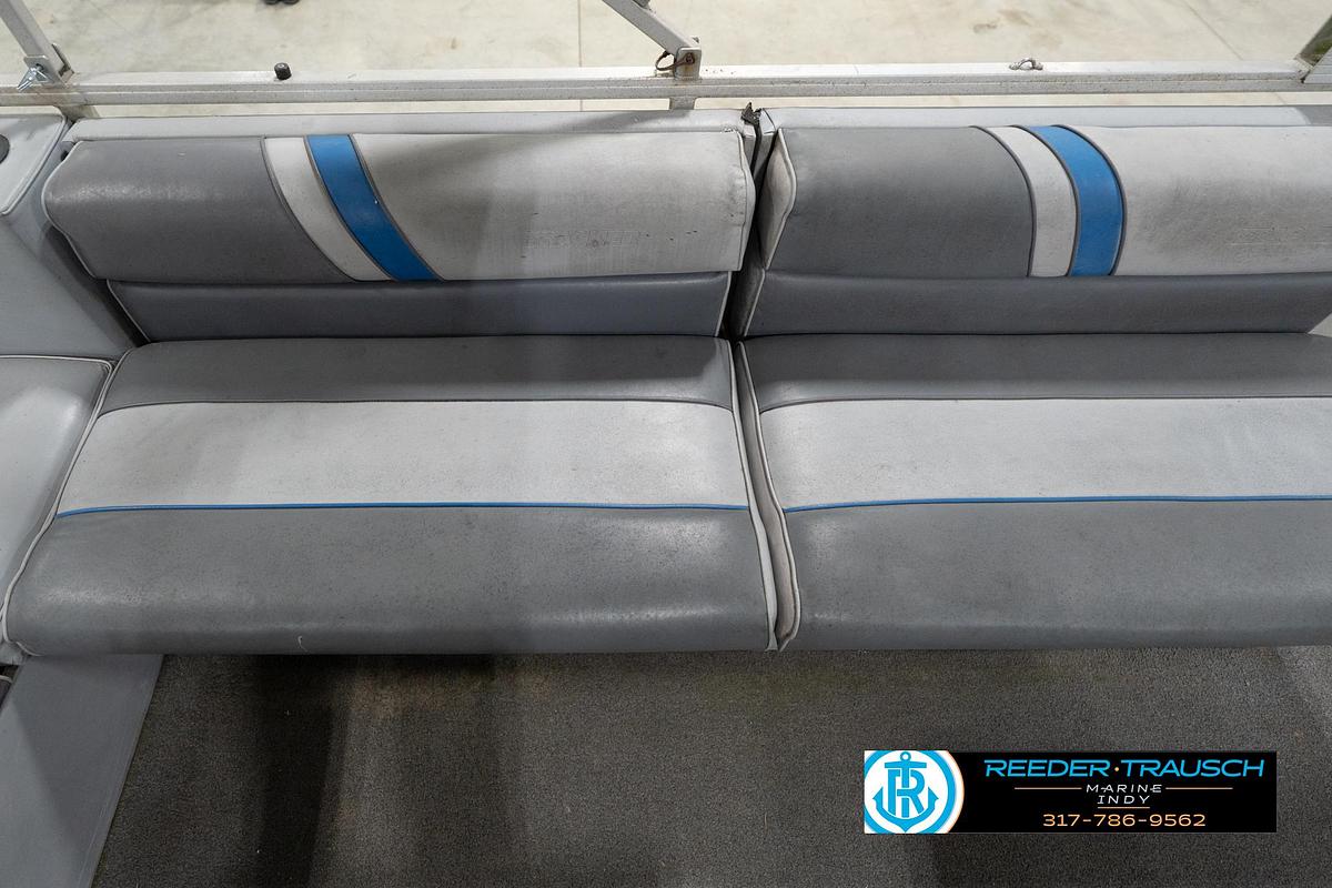Used 1992 Sun Tracker Party Barge 24