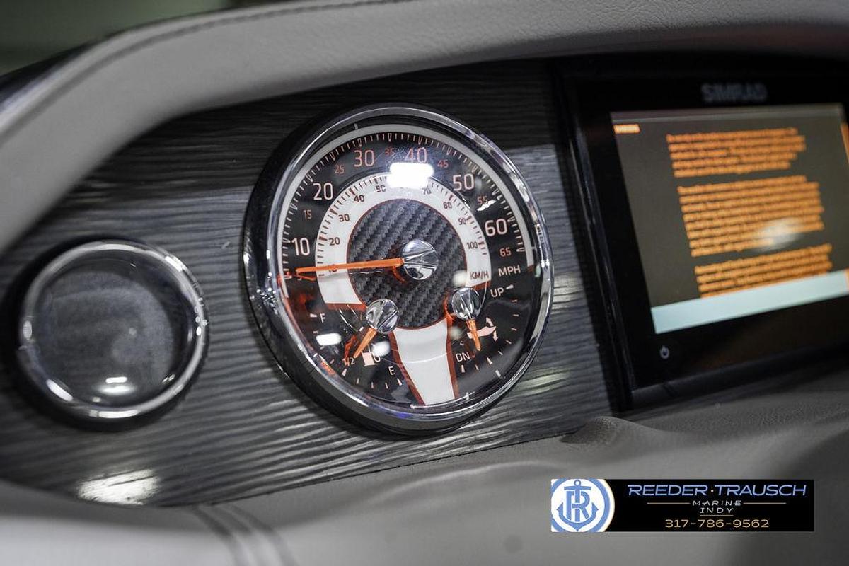 Used 2021 Four Winns H260