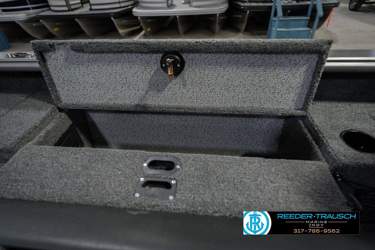 2026 Lund 1875 Pro Guide