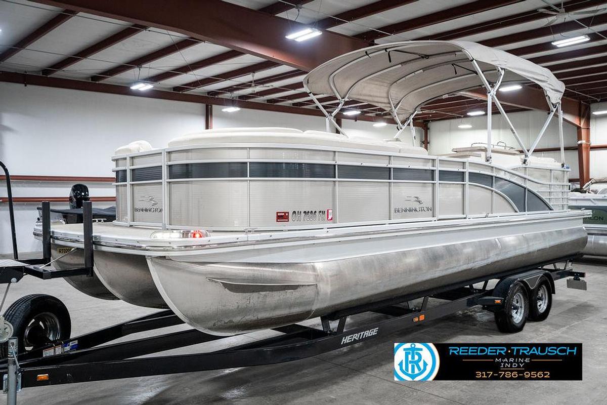 Used 2014 Bennington 25 RCB