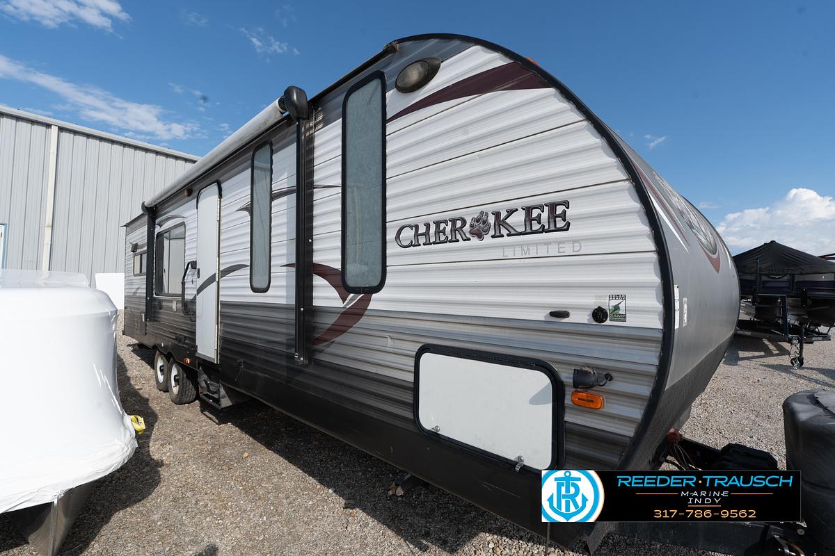 Used 2015 Forest River 274 RK