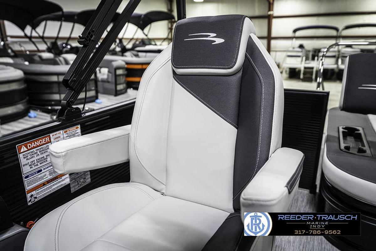 2025 Bennington 22 SSB