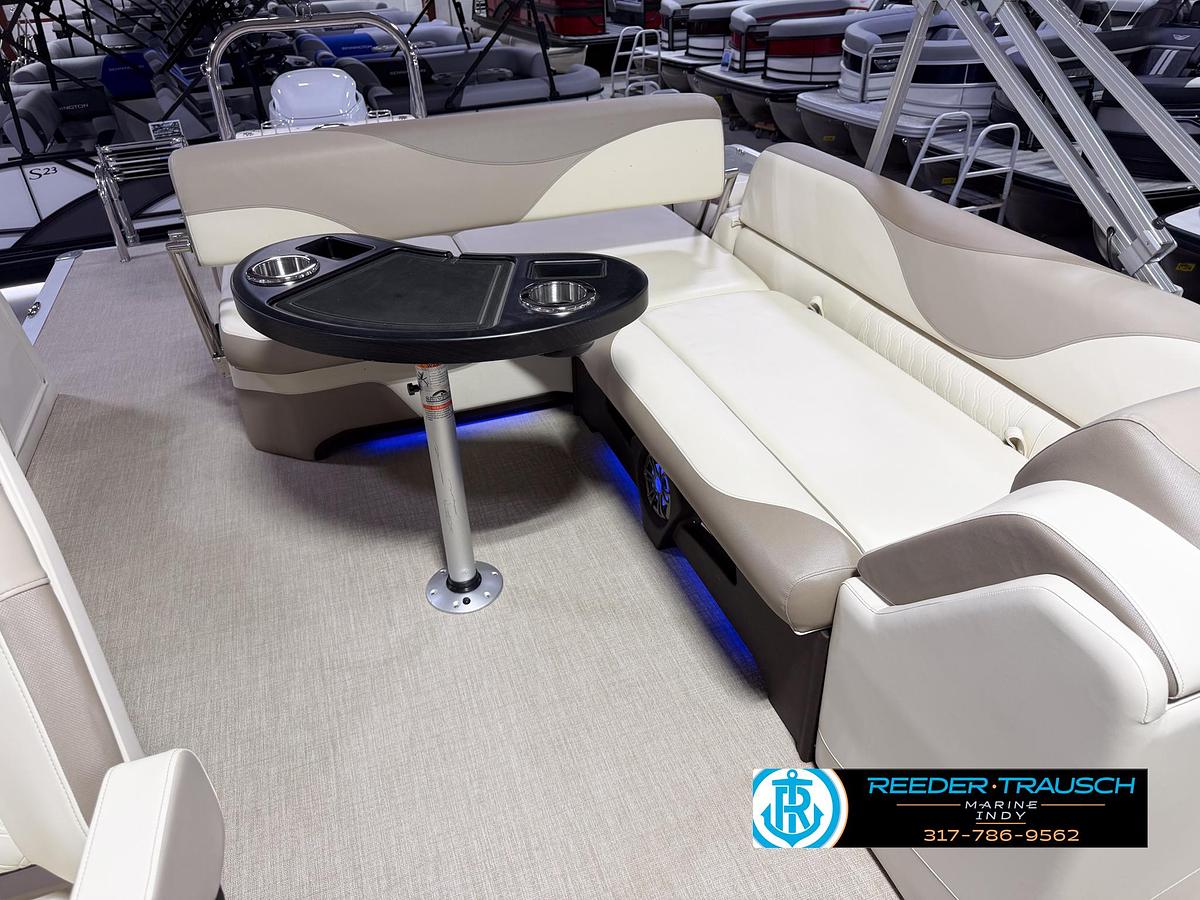 Used 2025 Avalon LSZ 2385 CRB
