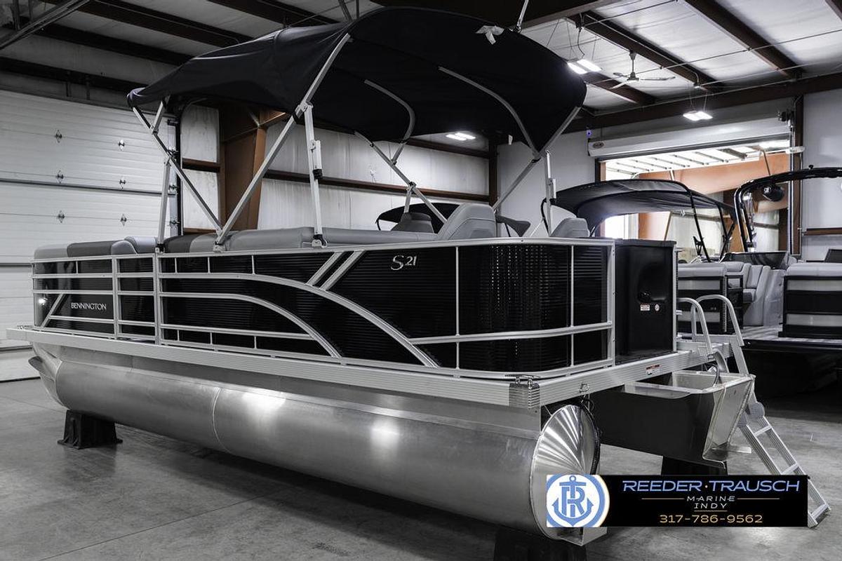 2025 Bennington 21 SS