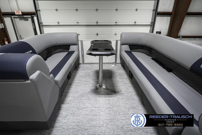 2025 Bennington 22 SLS