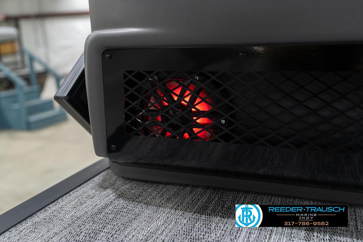 2026 Bennington 22 MFB