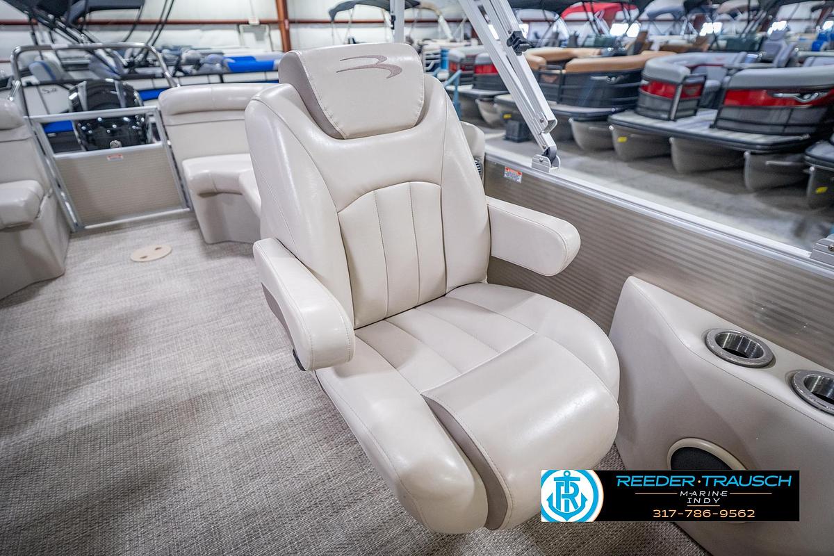 Used 2018 Bennington 23SSRX