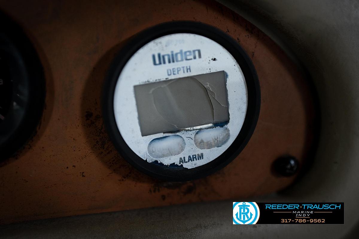 Used 1996 Suntracker Party Barge 24